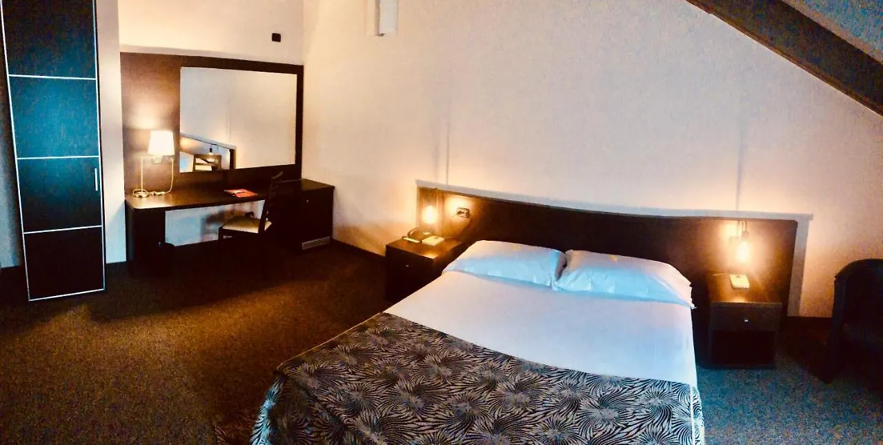 ****  Hotel Malpensa Inn Aereoporto Tornavento  Itálie